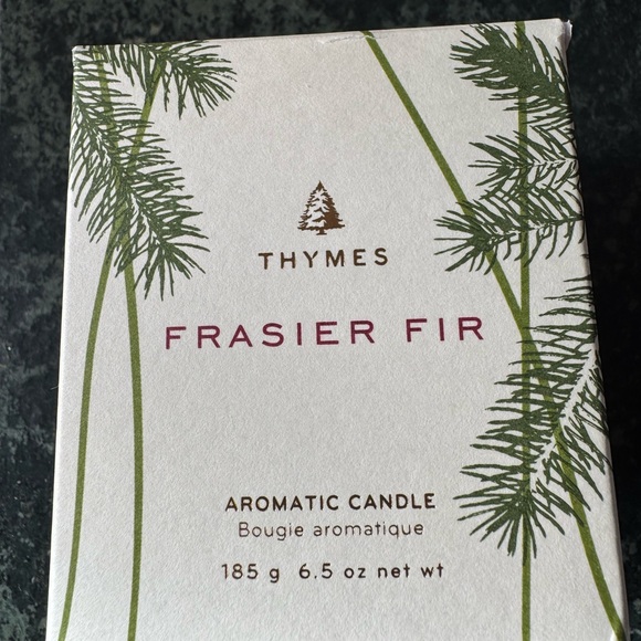 Thymes Frasier Fir Aromatic Candle - White 6.5 oz. New - Picture 1 of 5